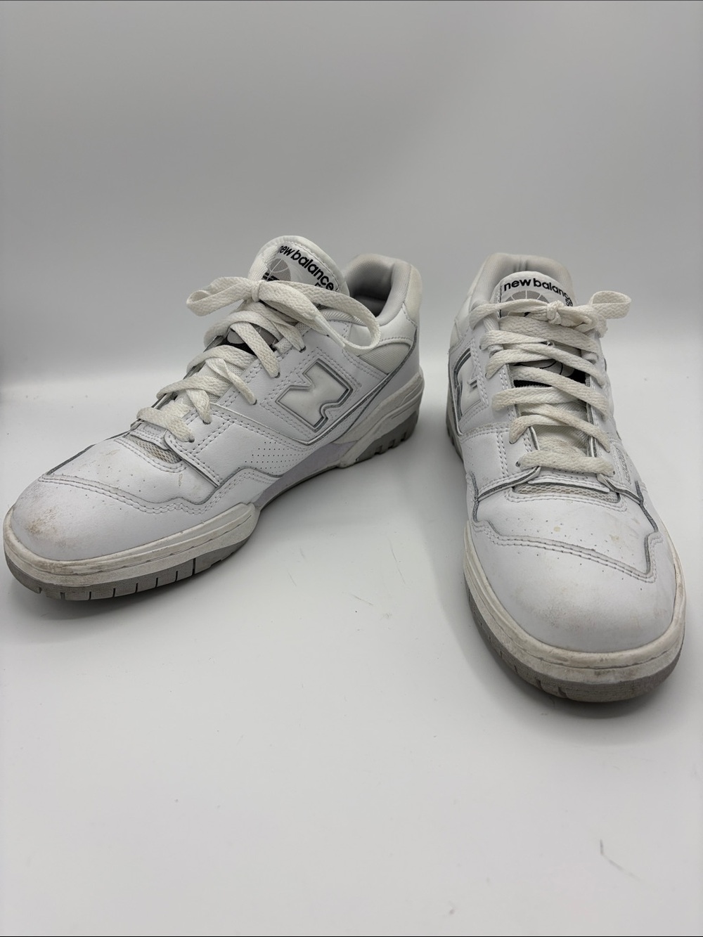 New Balance 550 Men’s White Leather Lace-Up Sneakers